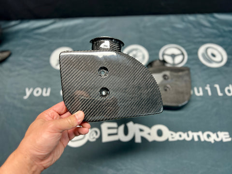 MotoCompacto Bespoke Carbon Fiber Front Fender