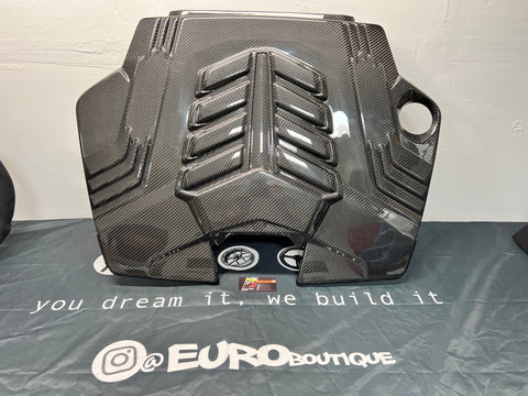 Lamborghini URUS SUV Carbon Fiber Engine Cover